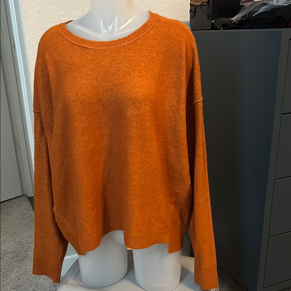 💰🚫L D - Cozy Orange Sweater FREE PEOPLE
